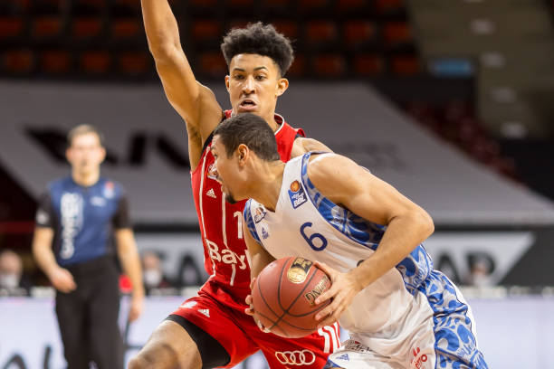 23年斯诺 23年斯诺