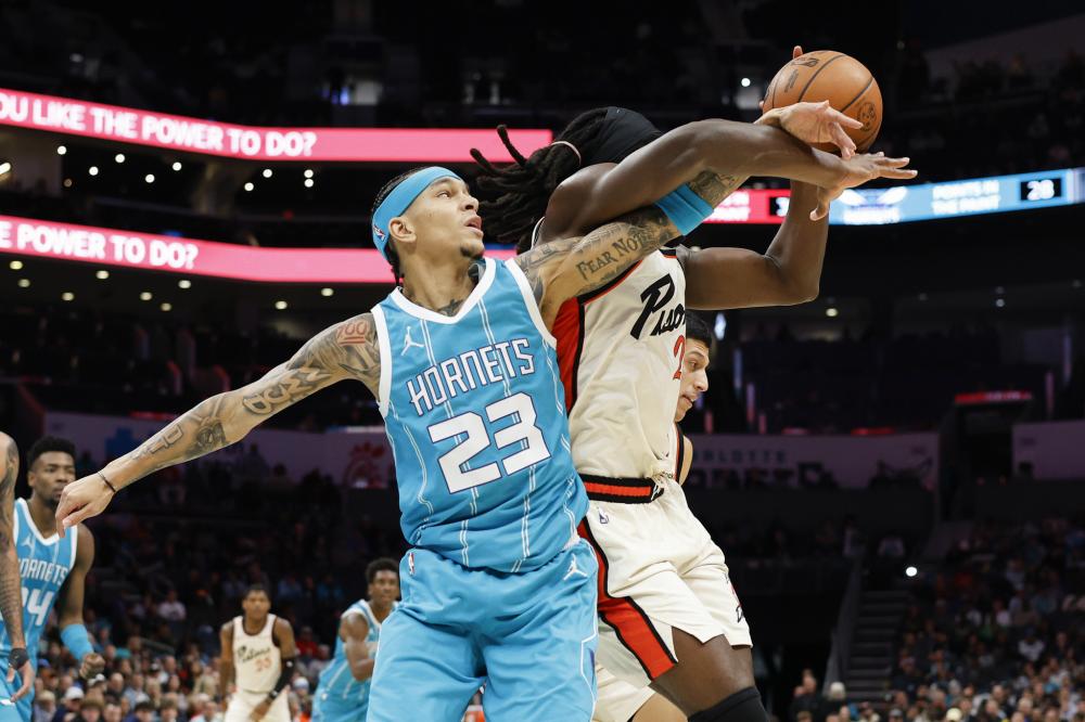 首轮较量中 首轮较量中